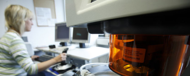 Laser-Ablation-ICP-MS: erlaubt eine Ultra-Spurenelementanalyse in-situ